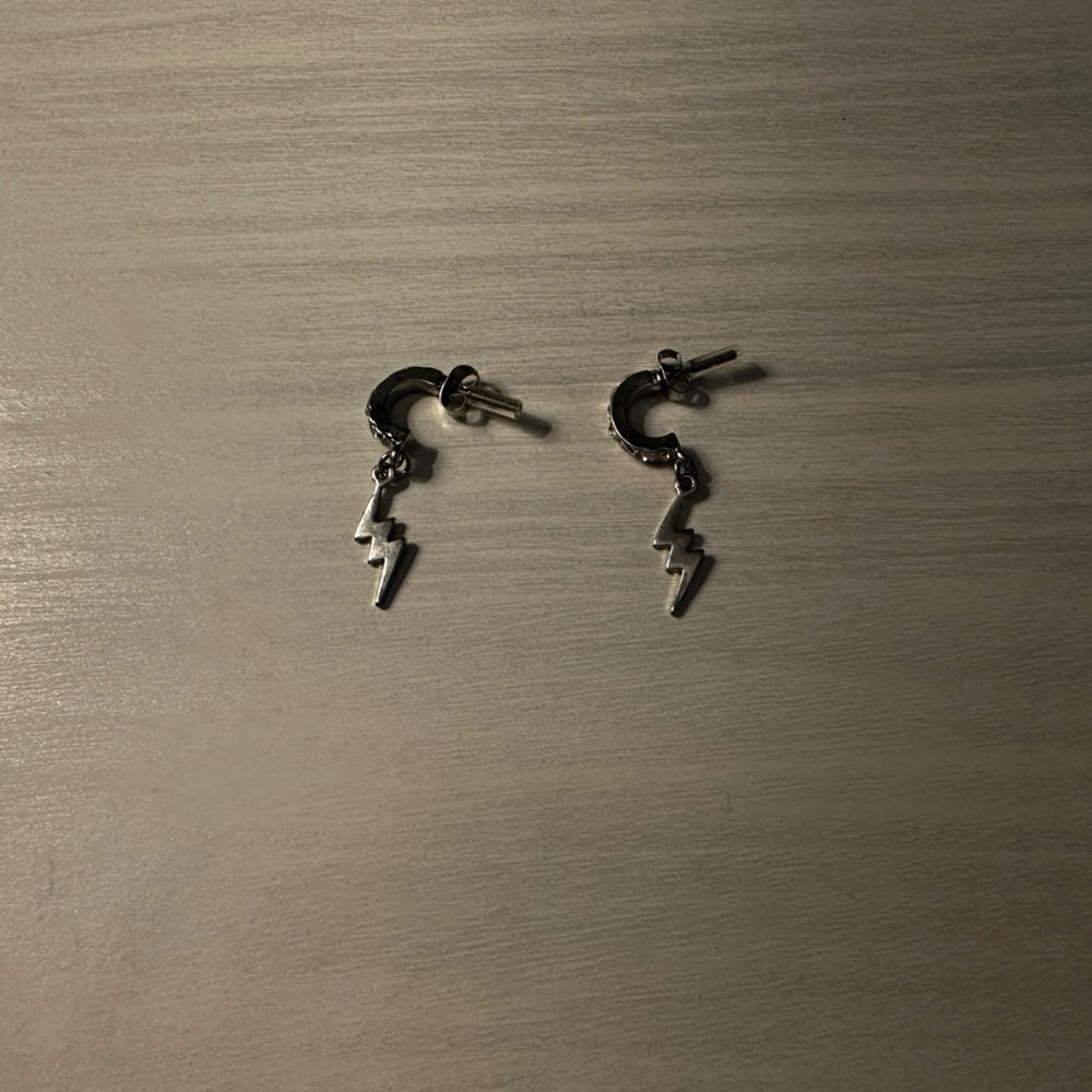 Earrings - Picture 2 of 2